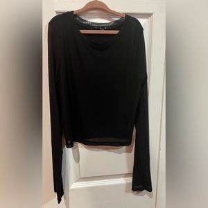 Miss Behave Girls black top, size L